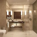Doubletree By Hilton Centre Hotel Antalya