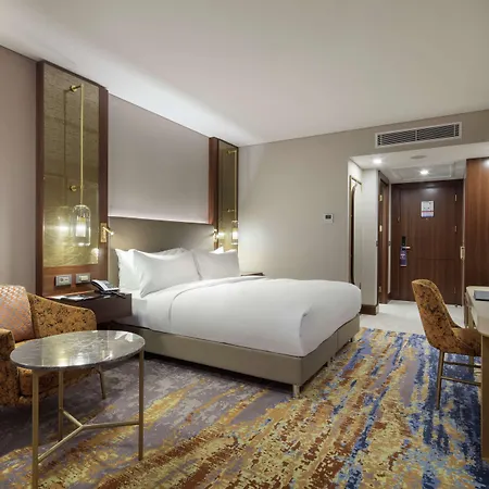 Doubletree By Hilton Centre 5*
