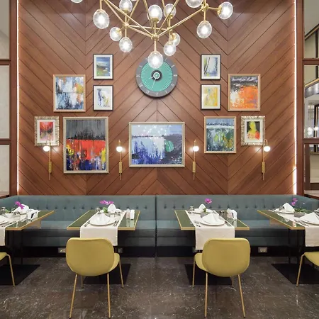 Doubletree By Hilton Centre