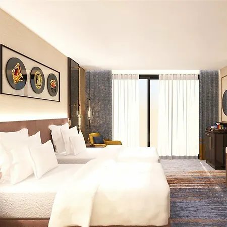 Hotel Doubletree By Hilton Centre 5*