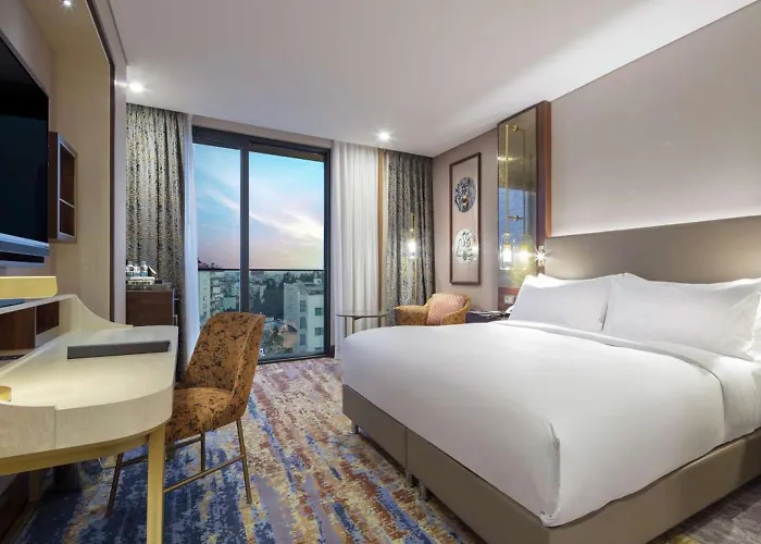 Doubletree By Hilton Centre 5*