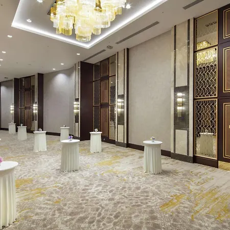 Doubletree By Hilton Centre Antalya