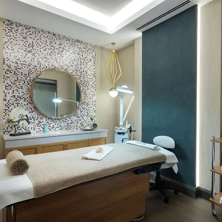 Doubletree By Hilton Centre 5*