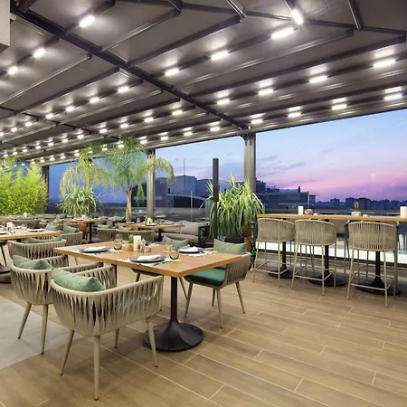 Doubletree By Hilton Centre 5*