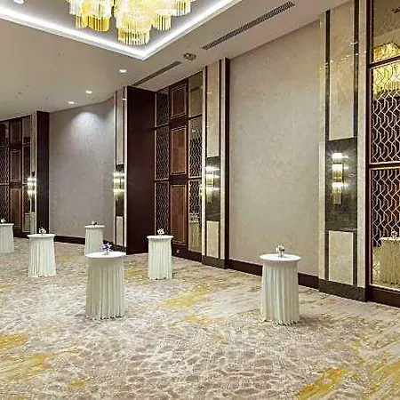 Doubletree By Hilton Centre Hotel Antalya