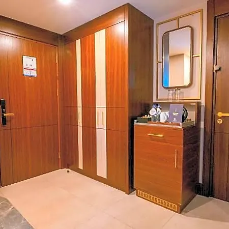 Doubletree By Hilton Centre 5* أنطاليا
