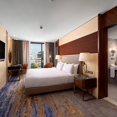 Doubletree By Hilton Centre