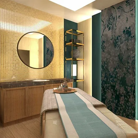 Doubletree By Hilton Centre 5*