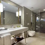 Doubletree By Hilton Centre 5*