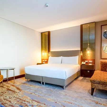 Отель Doubletree By Hilton Centre Анталья